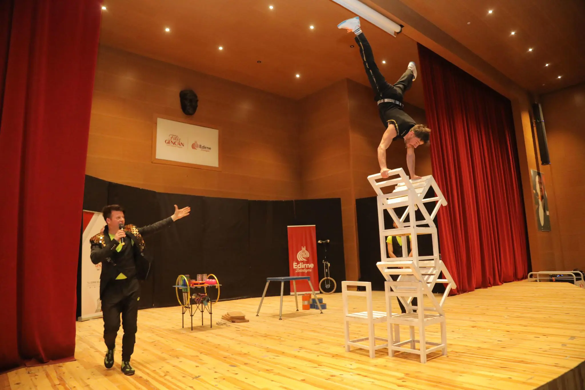 RAMAZAN’IN İLK İFTARI ATATÜRK KÜLTÜR MERKEZİ’NDE GERÇEKLEŞTİ galeri görseli